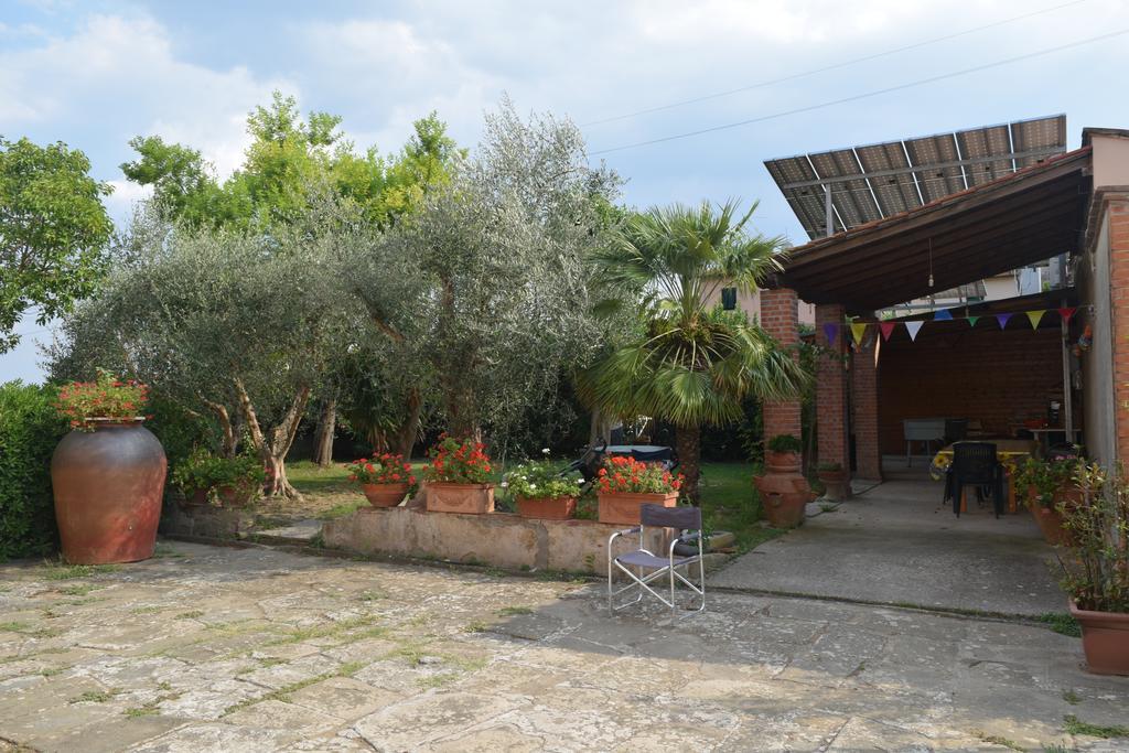 La Convenienza Bed & Breakfast Uliveto Terme Exterior foto