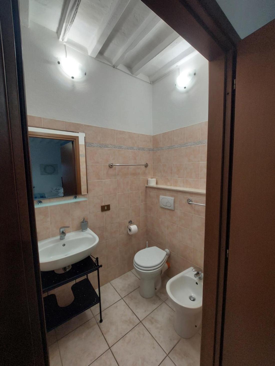 La Convenienza Bed & Breakfast Uliveto Terme Exterior foto